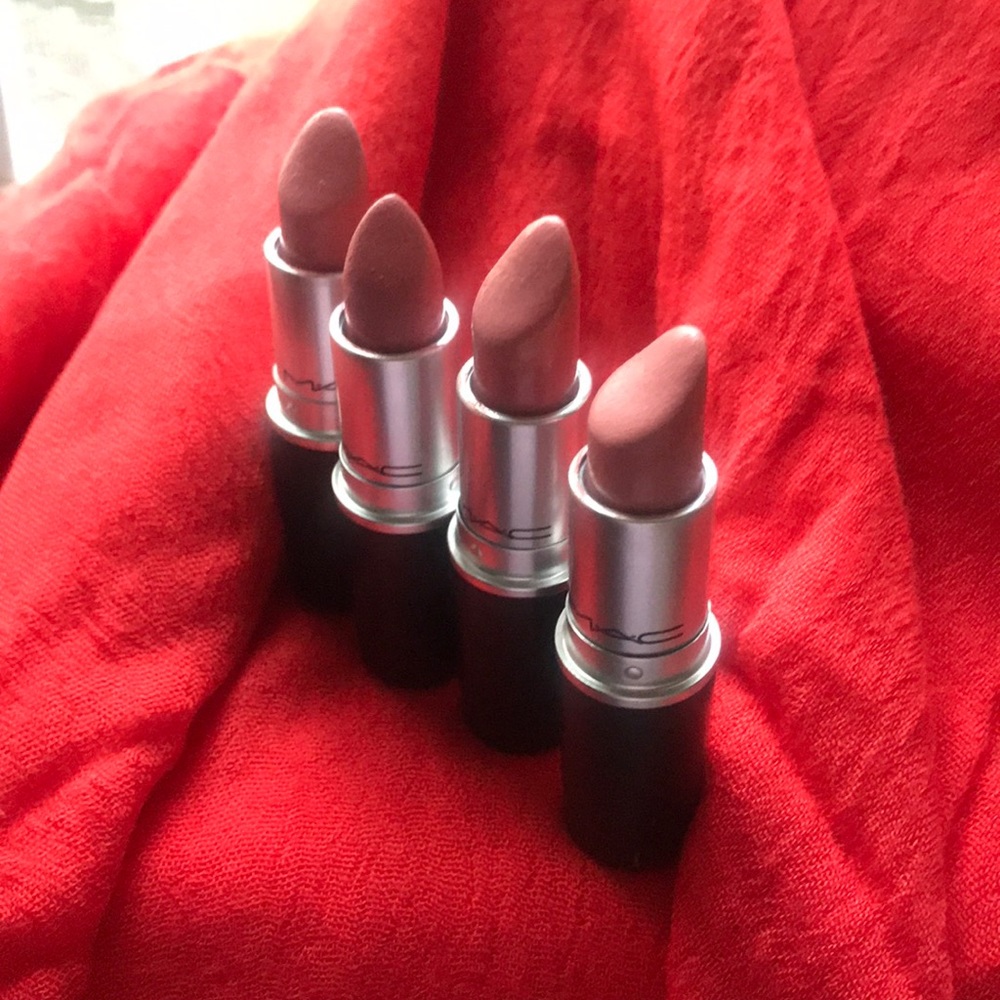 Lot of 4 Nude/Pink MAC Lipsticks